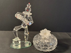 lot 140 image: Crystal Clown Figurine and Trinket Box
