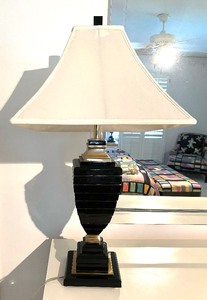lot 49A image: Art Deco Style Table Lamp