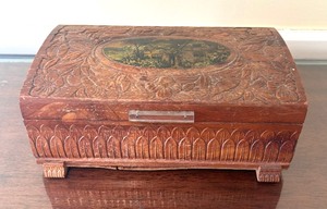 lot 165 image: Mid Century Decorative Carved Dome Top Valuables Box