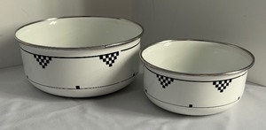 lot 214 image: Studio Nova Enamel Bowls