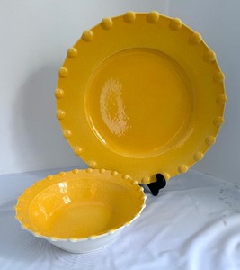 lot 220 image: Serving Bowl and Platter by Ancora