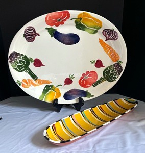 lot 225A image: Bright and Beautiful Serving Pieces including Ancora