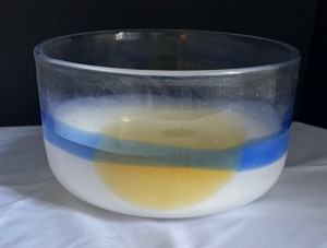 lot 228A image: Art Glass Bowl