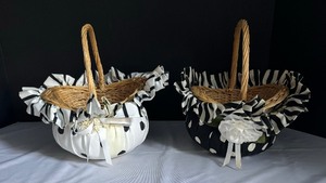 lot 246 image: Decorative Baskets
