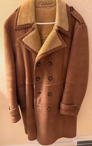 lot 231 image: Vintage Mens Suede Winter Coat