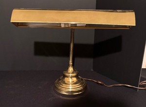 lot 350 image: Adjustable Brass Desk Lamp