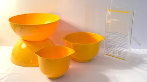 lot 199 image: Vintage Rosti Yellow Mixing Bowls and Vintage Lucite Wedge Pitcher