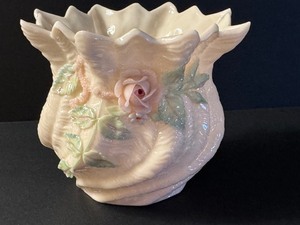 lot 221 image: Vintage Belleek Small Vase Ivory with Applied Rosebud Relief Fluted Rim