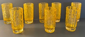 lot 222 image: Set of 8 Vintage Textured Acrylic Tumblers