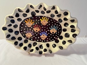 lot 191 image: Lynn Morris Hand Crafted Platter