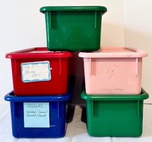 lot 304 image: Five Colorful Storage Containers in Pink, Green, Blue and Red