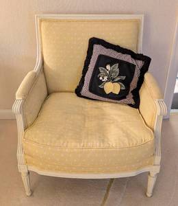 lot 277 image: Vintage Custom Upholstered Yellow Armchair