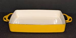 lot 298 image: Yellow Dansk Enamel Casserole Pan