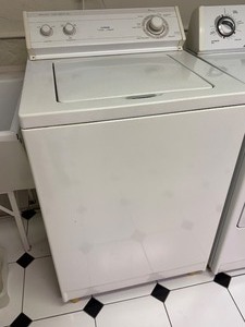 lot 450 image: Whirlpool Washing Machine Model LSR7233EQ0