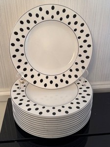 lot 262M image: Villeroy and Boch Timbuktu Easy Collection Dinner Plates