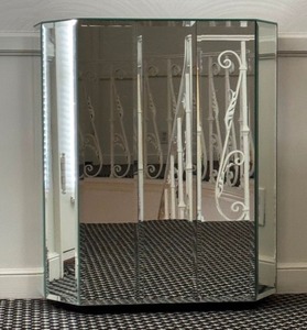 lot 90 image: Amazing Vintage Mirrored Console Table