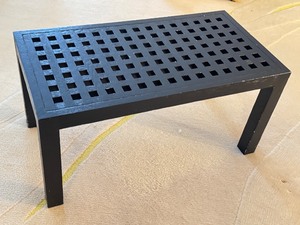 lot 321 image: Vintage Grid Top Coffee Table