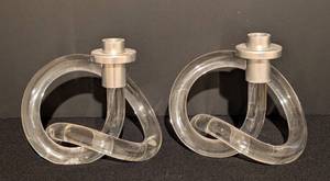 lot 278 image: Vintage Dorothy Thorpe Lucite Pretzel Candleholders