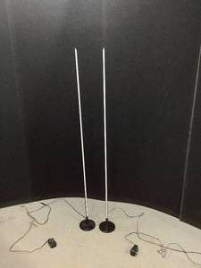 lot 114 image: Corner Floor Lamps