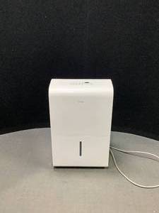 lot 113 image: hOmeLabs Energy Star Dehumidifier