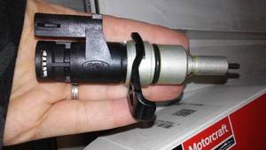 Ford F65Z-9E731-AB Sensor Assembly - Speed 1997-2004 Ford