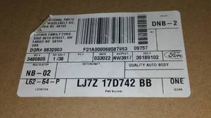 Ford LJ7Z-17D742-BB COVER 2020-2023 Lincoln Corsair