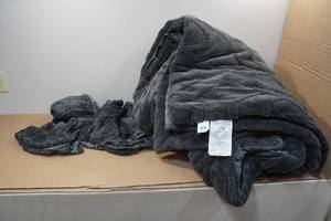 Plush King Bed Set