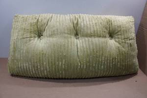 Triangular Headboard Pillow -Twin