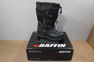 Baffins Womens Impact Winter Boots -Size 10
