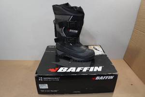 Baffin Mens Wolf Winter Boots -Size 8