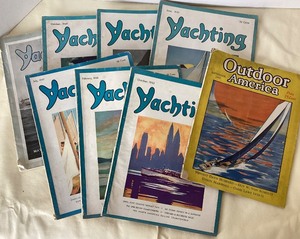 lot 4 image: Group of 8 Vintage Magazines