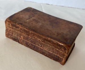 lot 90 image: Antique Leatherbound The Scottish Chiefs