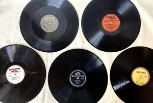 lot 214 image: Group of 1940s-1950s LPs  #2