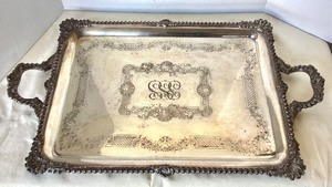 lot 130 image: Grand Antique Sheffield Silver Service Tray