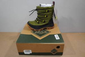 Muck Boots Womens Nomadic Sports AG Boots -Size 5