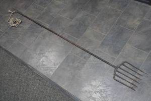 Vintage 6-Tine 5 Ice Fishing Spear
