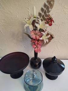 Assorted Small Glassware
