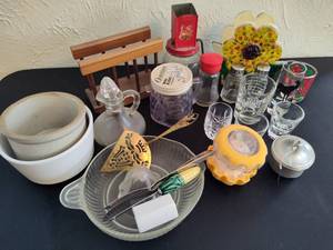 Misc. Kitchen Lot