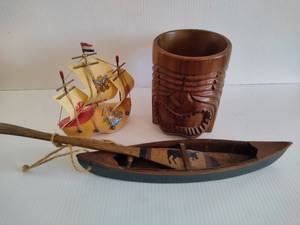 Misc Wood Decor Pieces
