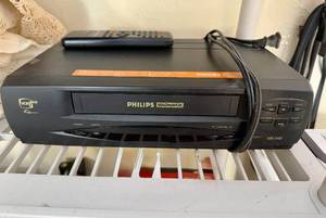 Phillips Magnavox VCR