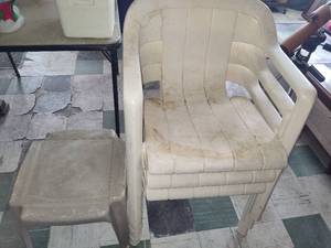 Lot of Outdoor Furniture