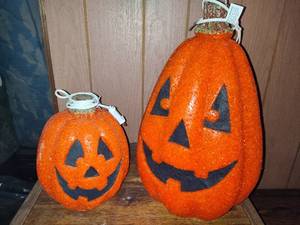 Halloween Lighted Decor