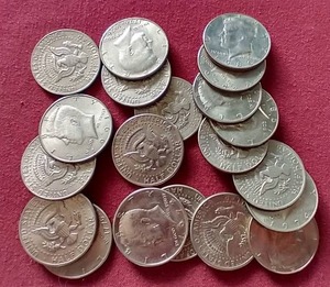 (20) Kennedy Half Dollars