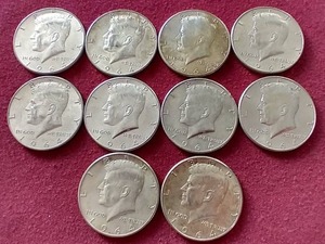 (10) 90% Silver Kennedy Half Dollars