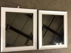Lot of Mirrors  Customer Returns See Pictures