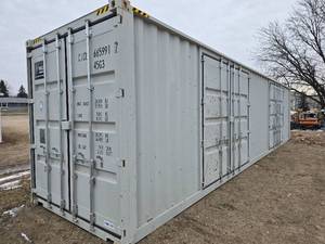 lot 1 image: Sea Container 40 #9917