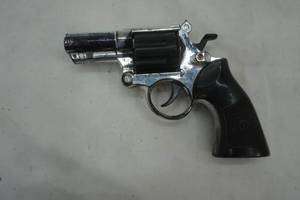 lot 7 image: Toy Cap gun. modified.
