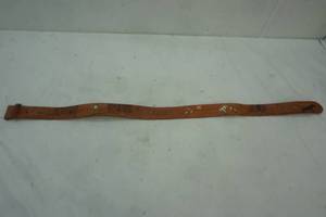 lot 14 image: vintage leather belt. 41 long.