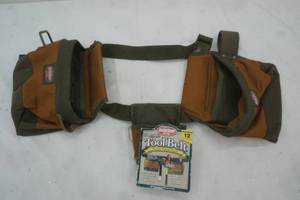 lot 15 image: Handymans Tool Belt. NEW with tags. 12 pockets. Fits up to 46 waist.