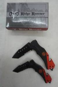 lot 41 image: Browning knife and tin. NEW in BOX. NWTF.